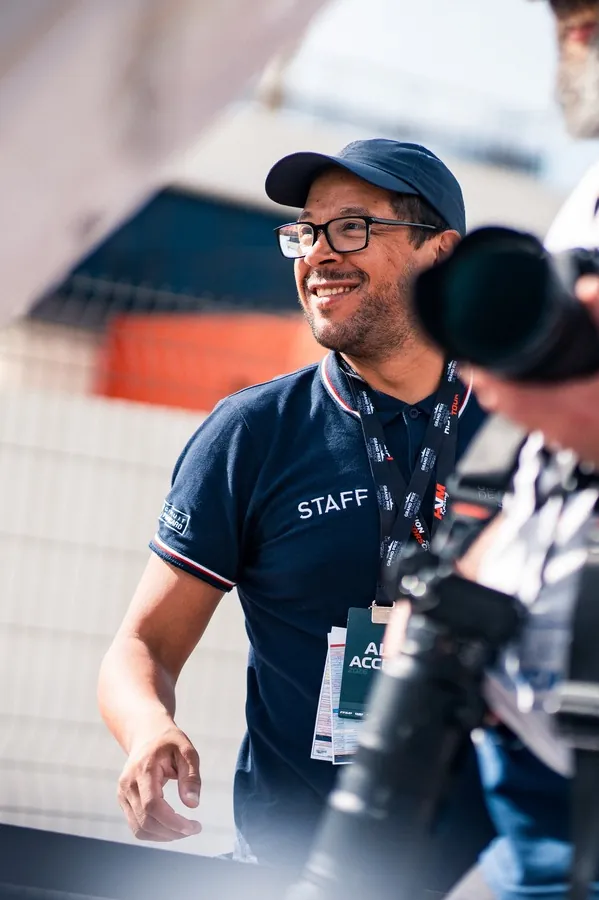 Alexandre, photographe événementiel & sport automobile – Apexx Agency