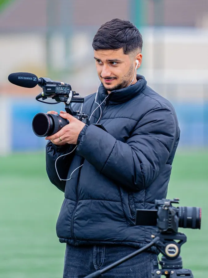 Arnaud, vidéaste, cadreur & monteur – Apexx Agency