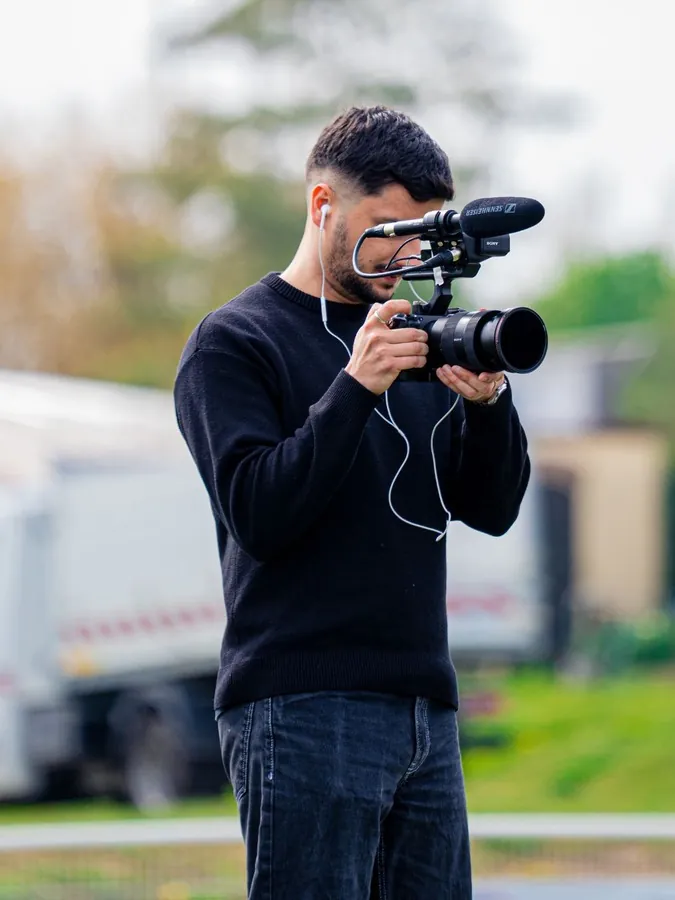 Arnaud, vidéaste, cadreur & monteur – Apexx Agency